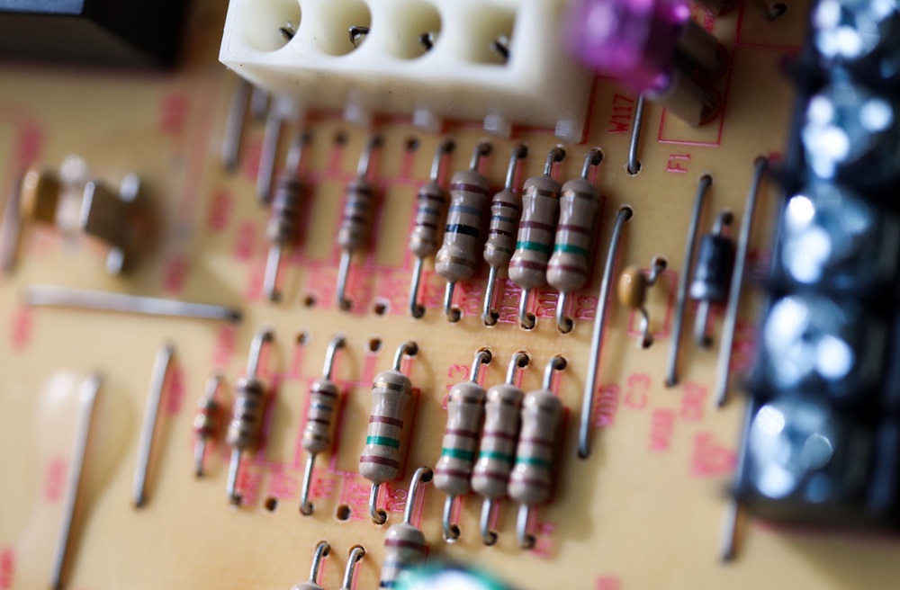  Applications of Metal Film Resistors